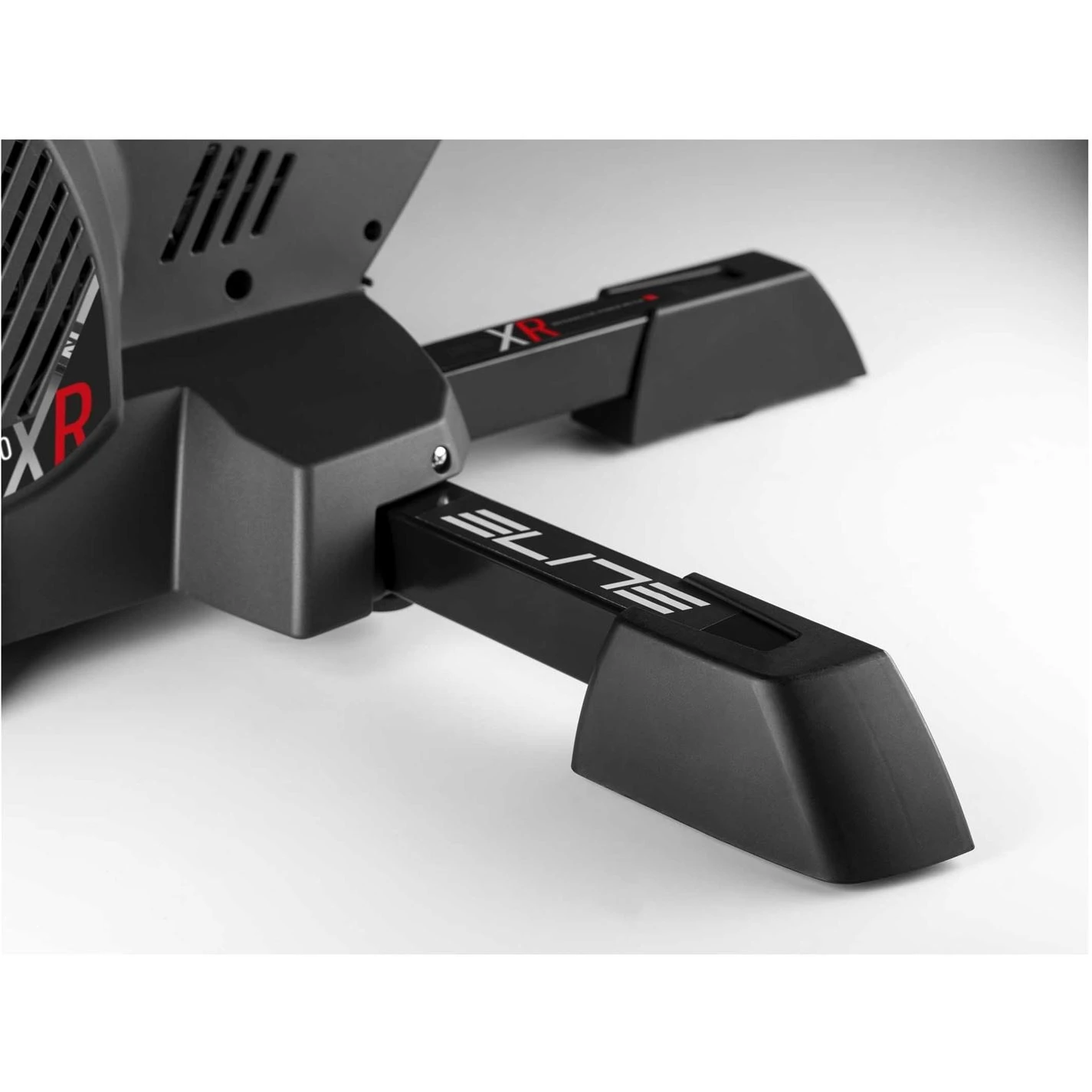 Elite Direto XR-T OTS Smart Turbo Trainer - Image 4